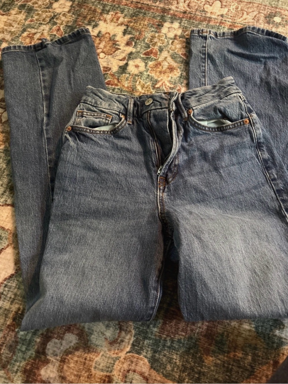 New Women’s forever 21 boyfriend jeans